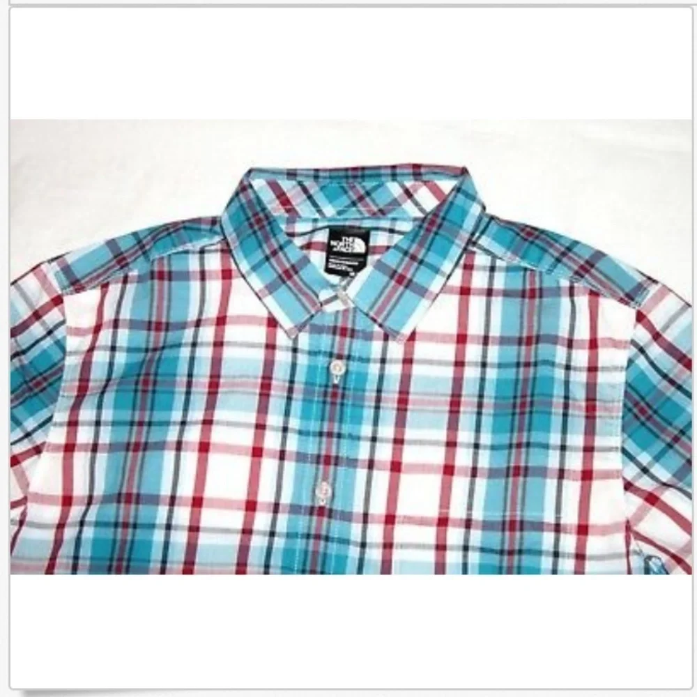 The‎ North Face Short Sleeve Button Front Shirt